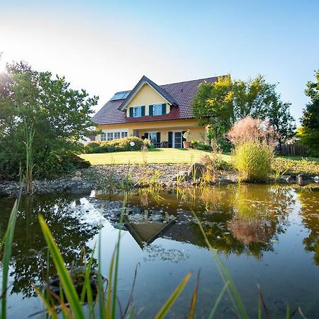 Einzigartige Naturoase im Süden von Ingolstadt Brautlach Exterior foto